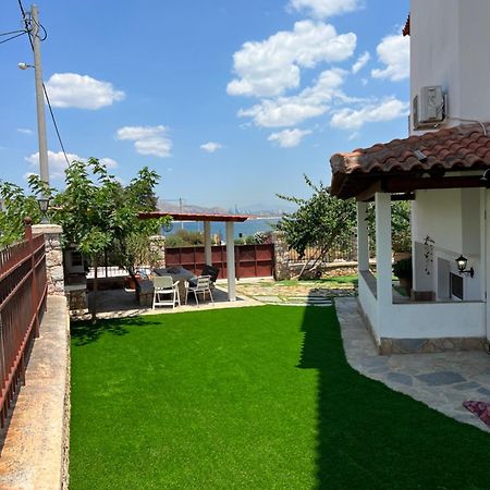 Apartment In Salamina With Garden & Sea View Selinia Экстерьер фото